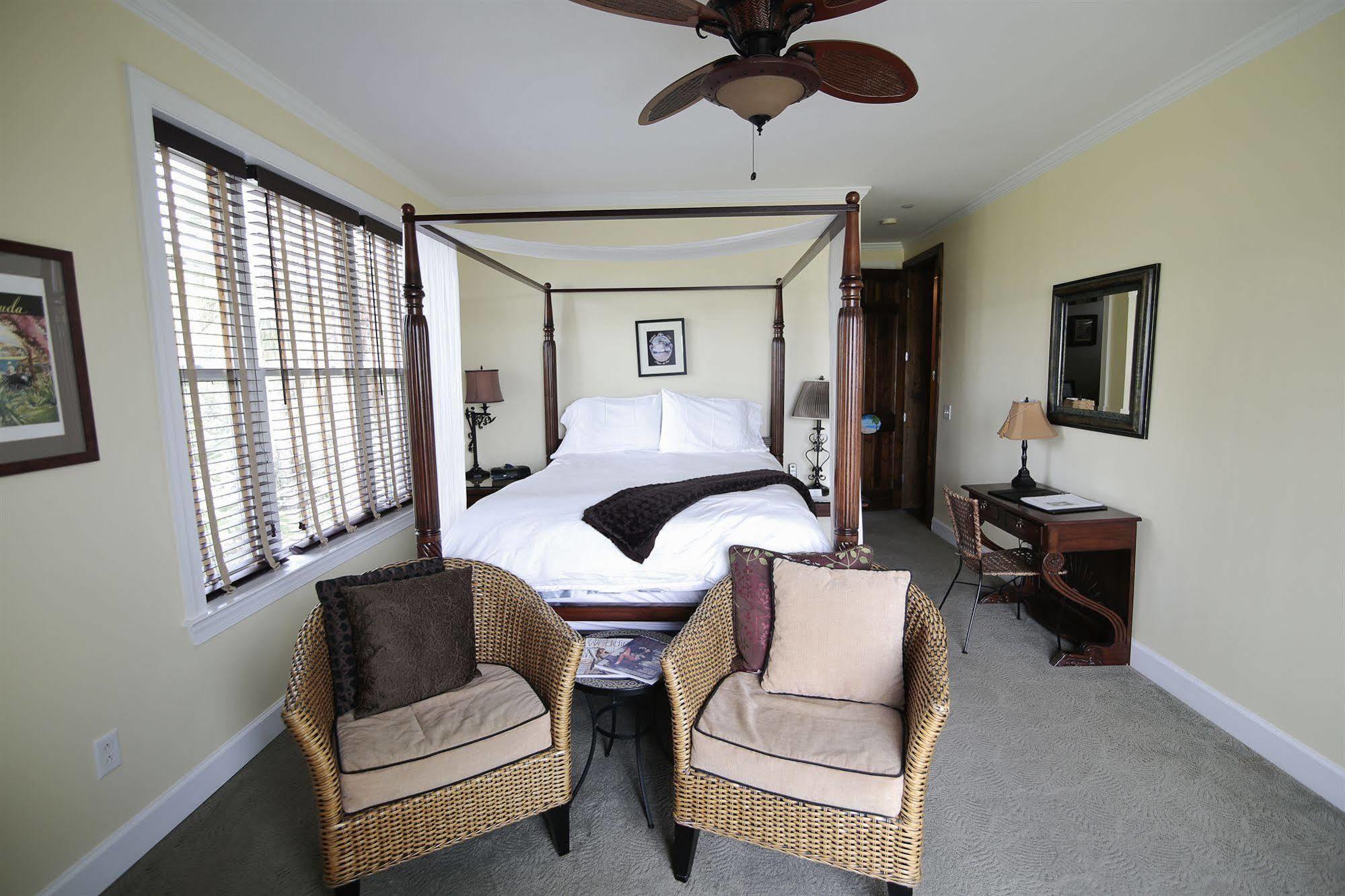 Water'S Edge Inn - Adults Only Folly Beach Eksteriør billede